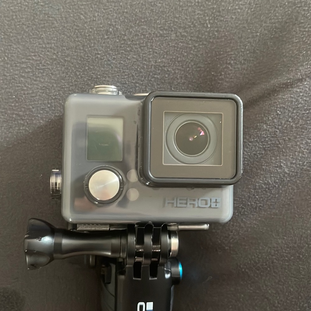 Gopro hero plus and tripod